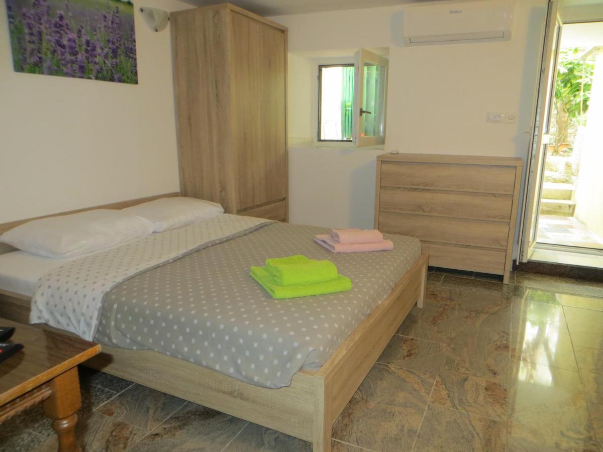 Rooms Mario Cres Εξωτερικό φωτογραφία