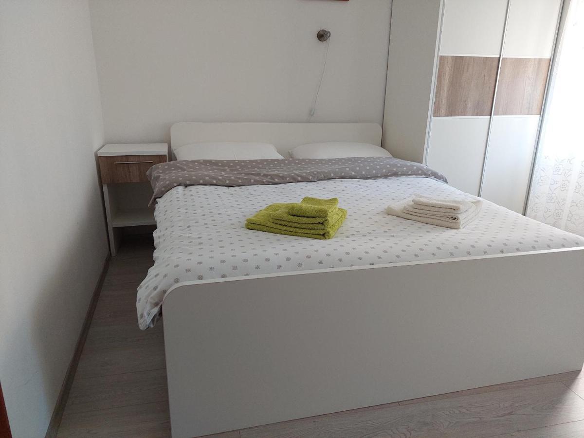 Rooms Mario Cres Εξωτερικό φωτογραφία