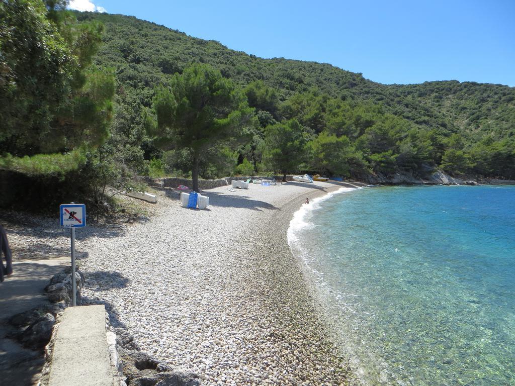 Rooms Mario Cres Εξωτερικό φωτογραφία